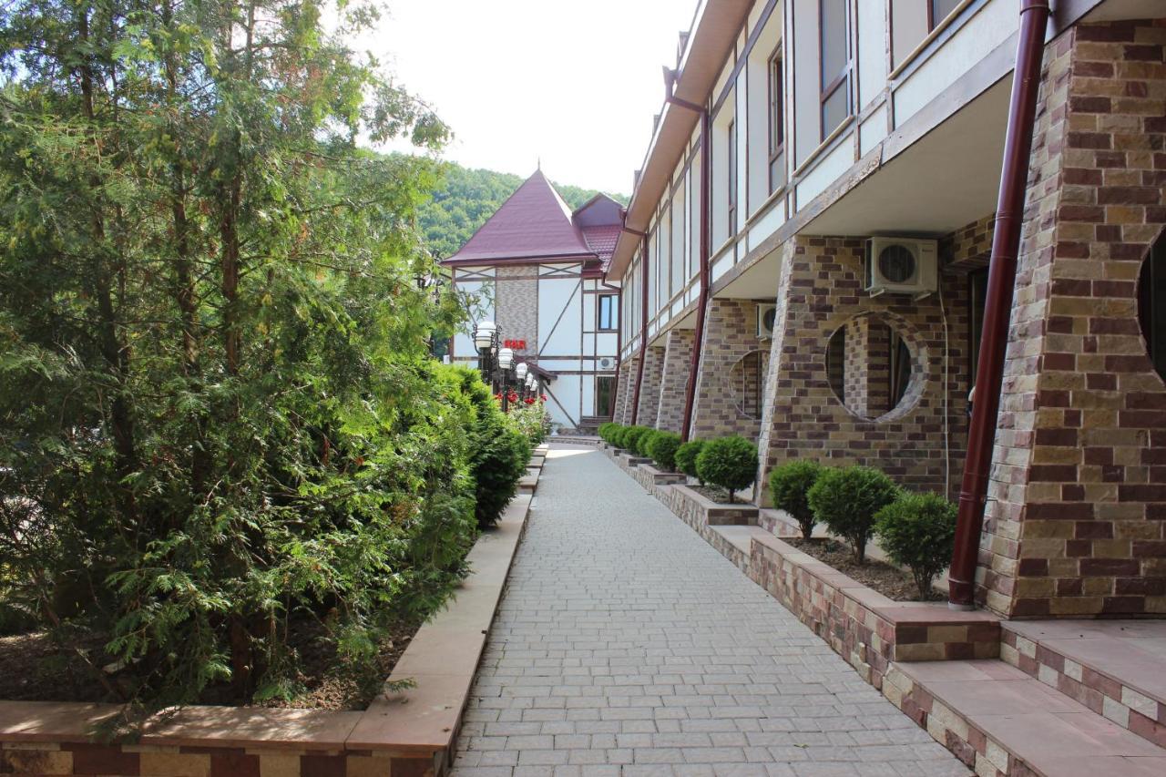 Mishyn-City Hotel Dobrovlyany Exterior foto